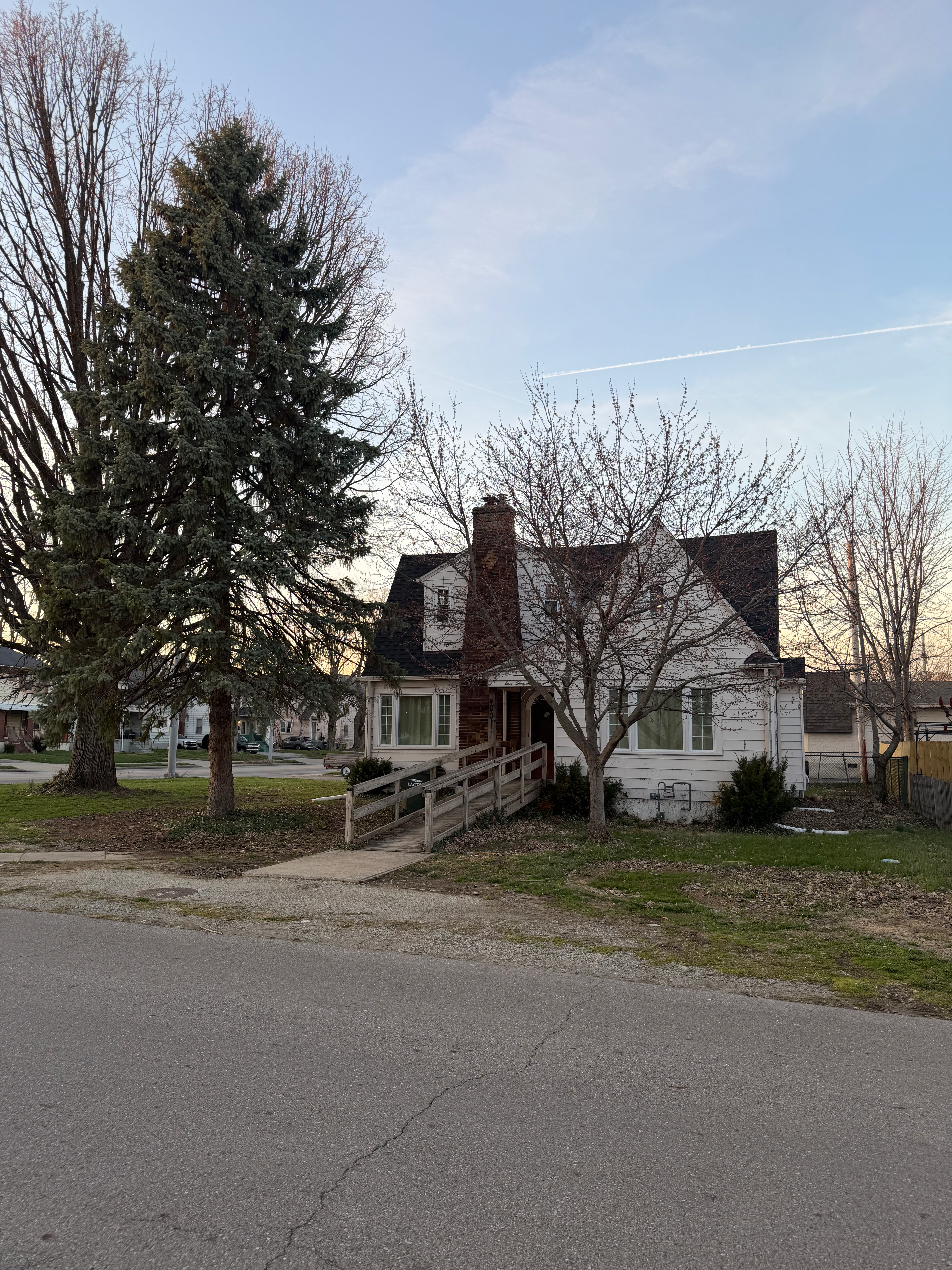 Exterior of The Land of Cleve furnished rental home in Dayton, OH