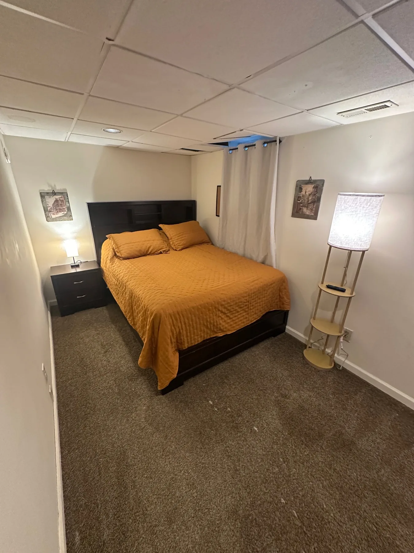 Bedroom at The Snooze on Cruz, Dayton OH